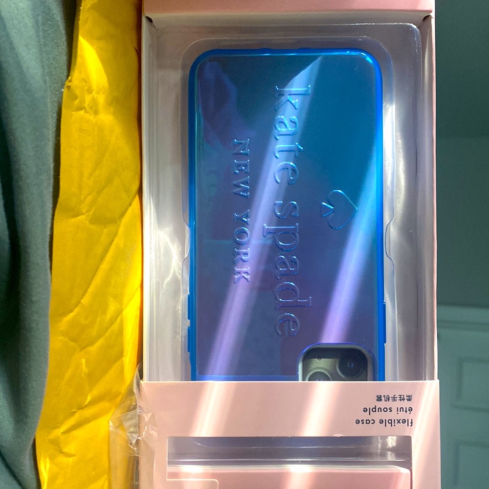 Kate Spade phone case 11-12 pro max *nwt - Picture 4 of 8